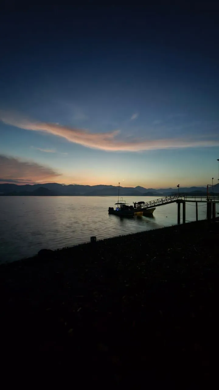 Atardecer en el muelle